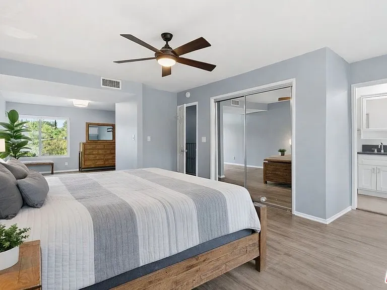 5500 Blanco Ave — Photo 3