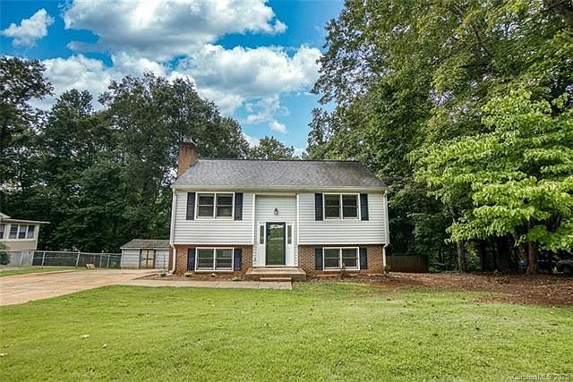 1st image of 2327 Wishbone Dr