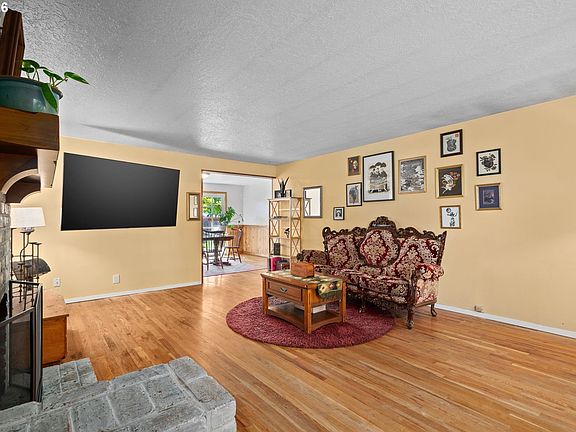 2nd image of 3251 SE 179th Ave