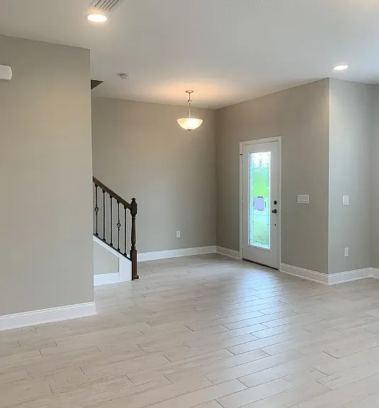 13075 Spring Grove Way — Photo 5