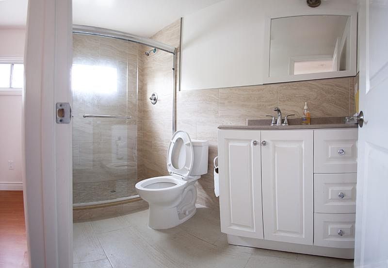2nd image of 201 Santa Helena Ave #1