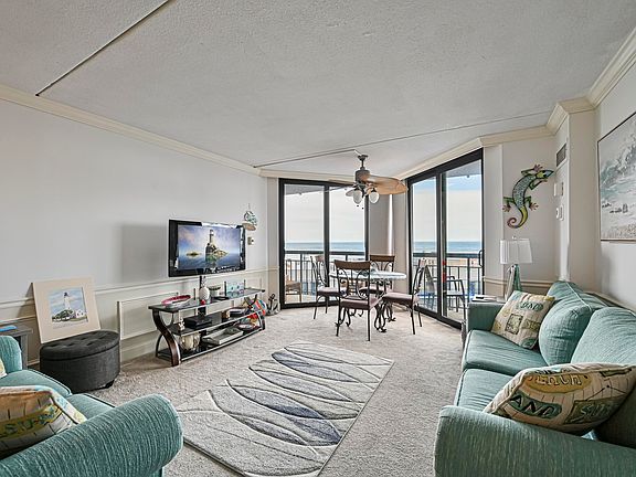 5th image of 935 Ocean Ave APT 613