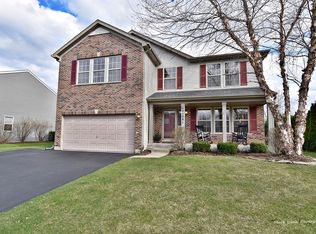 40W081 Jack London St, St Charles, IL 60175