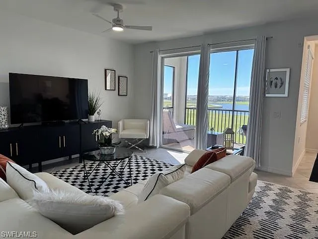 2 bed, 2.0 bath, 1154 sqft, $2,395 — Photo 4