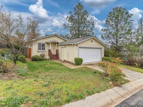 202 Glendale Rd, Colfax, CA 95713