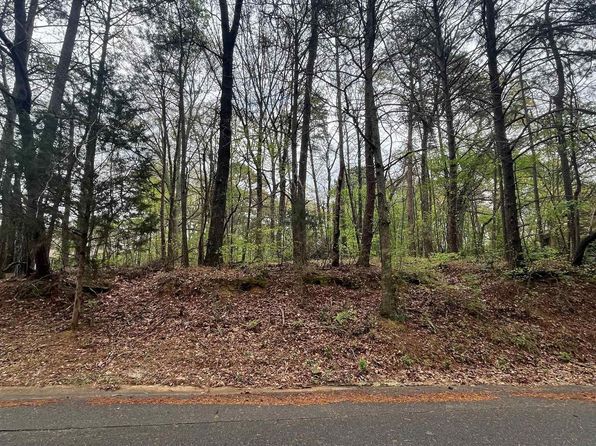 921 Pinehaven Dr #8, Bessemer, AL 35023