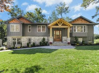 355 Ackerman St, Mountainside Boro, NJ 07092