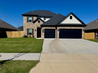 5302 SW Firethorn Ln, Bentonville, AR 72713