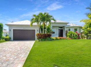 404 Panay Ave, Naples, FL 34113