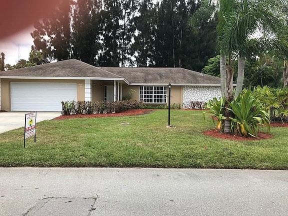 2nd image of 25 Forest Park Dr