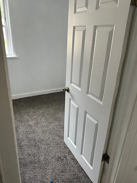 2 bed, 968 sqft, $1,600 — Photo 3