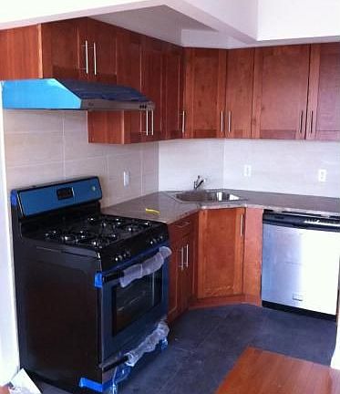 2nd image of 31 Monroe St APT 12A