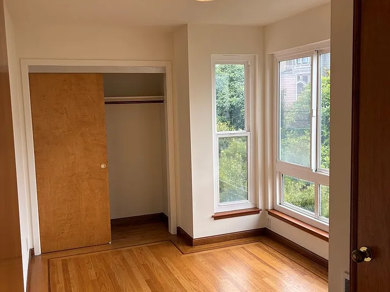 3041 Buchanan St — Photo 11