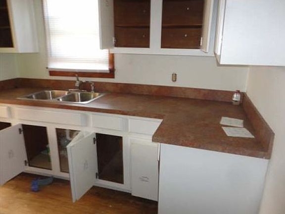 4th image of 14441 Cleveland Ave