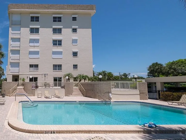 4325 Gulf Of Mexico Dr #507 — Photo 10