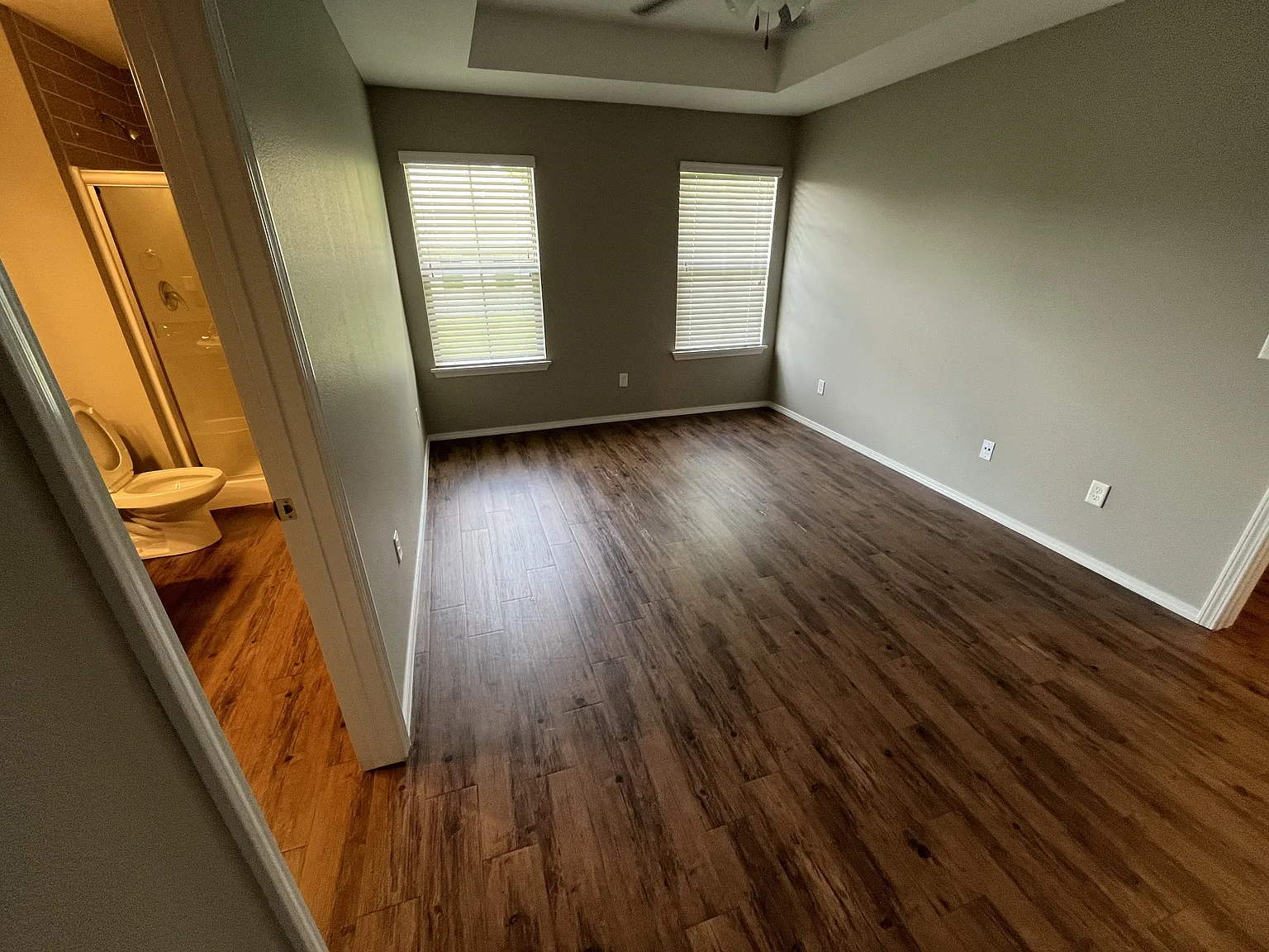 2902 SW Deerfield Blvd - 1 — Photo 2