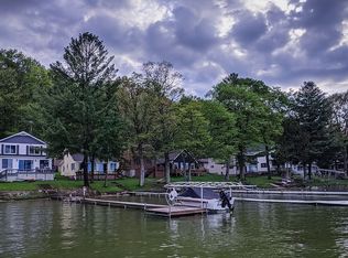 2040 Elmhurst Rd, Brutus, MI 49716