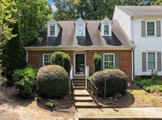 736 Weathergreen Dr, Raleigh, NC 27615