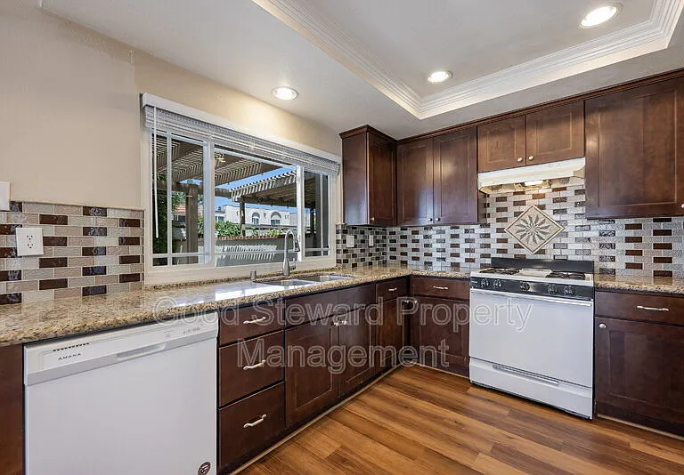 207 Los Padres Ln — Photo 17