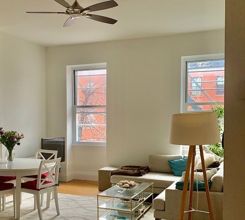 1st image of 19 Tompkins Pl APT 2