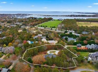 10 Peases Point Rd, Edgartown, MA 02539