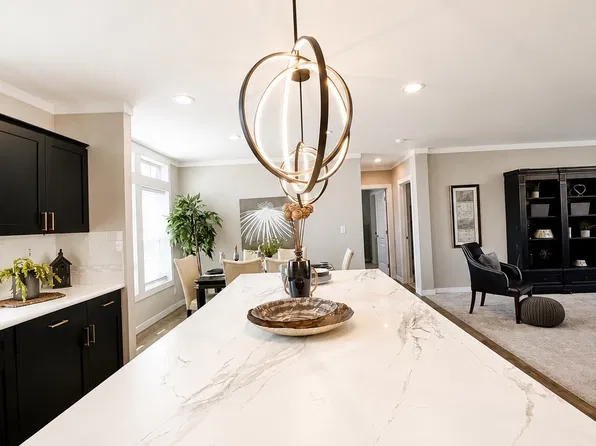 2 Mesa Negra Rd, Ojo Caliente, NM 87549