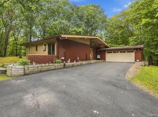 51 Leslie Rd, Newburgh, NY 12550