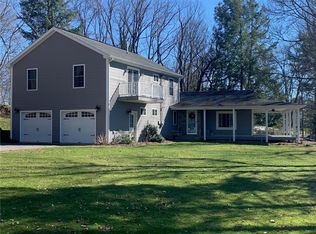 11583 Lakeland Dr, Conneaut Lake, PA 16316