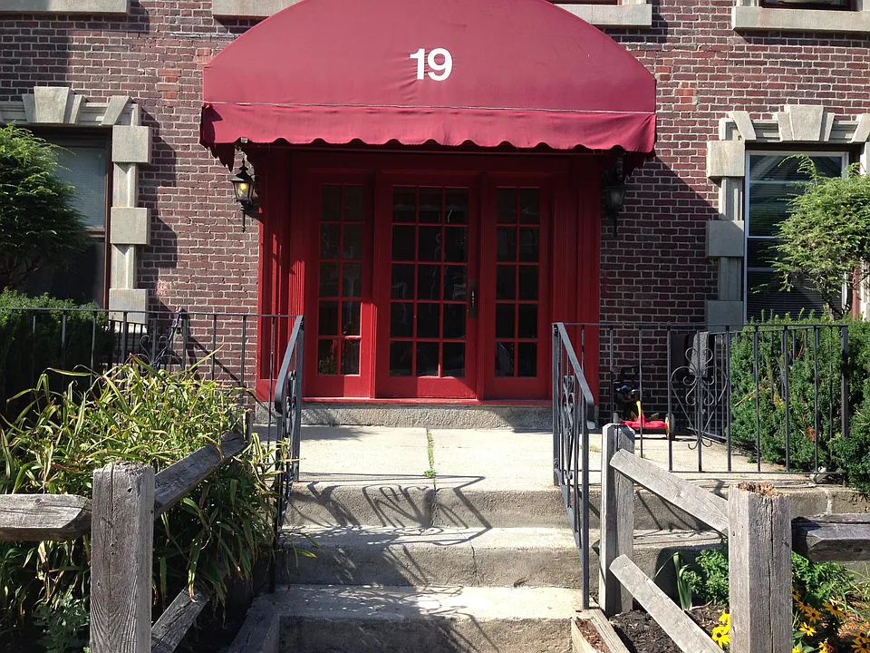 19 South St #2