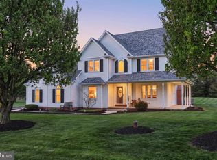1066 Fox Run Ter, Hanover, PA 17331