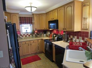 8 Pine St #21, Vernon, NJ 07462