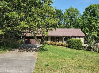 2018 Rinda Dr NE, Dalton, GA 30721