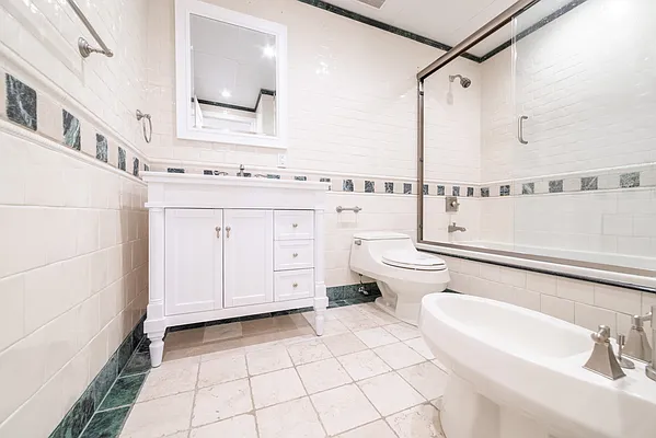 Rented by Joel Scharf, LREB | media 7
