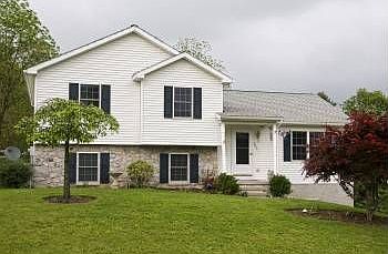 1st image of 203 Rose Ln #L-0039