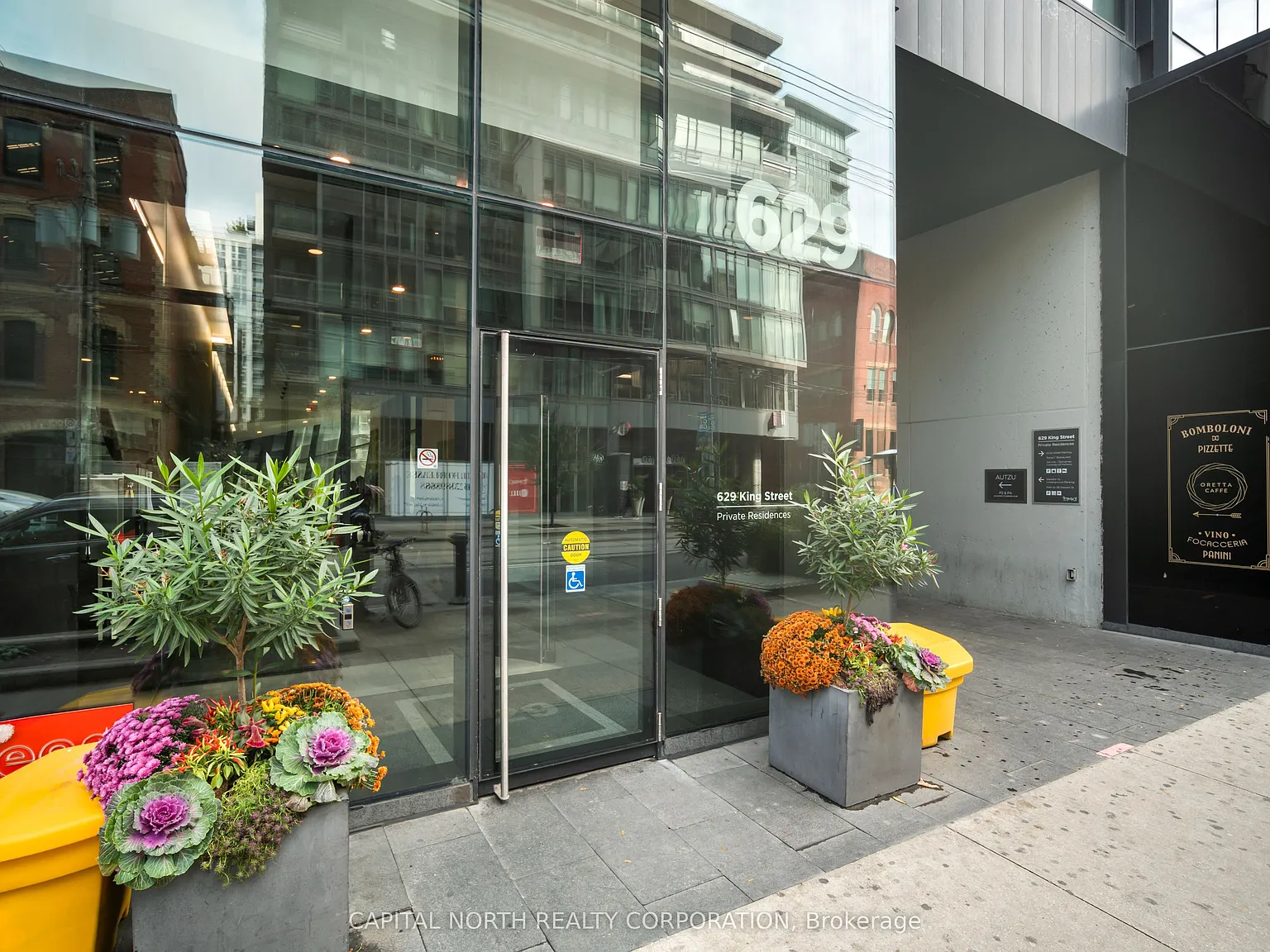Thompson Residences — Photo 3