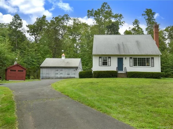 10 1/2 Cedarwood Drive, Ellington, CT 06029