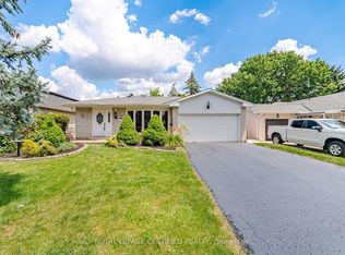 33 Grassmere Cres, Brampton, ON L6S 1C9