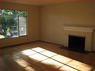5th image of 1227 Castlemont Ave