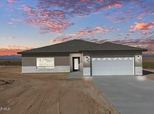 10801 Glen Rd, California City, CA 93505