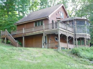 190 Cable Lake Rd, Amasa, MI 49903