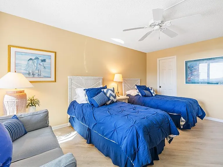 4551 Gulf Shore Blvd N #1506 — Photo 13