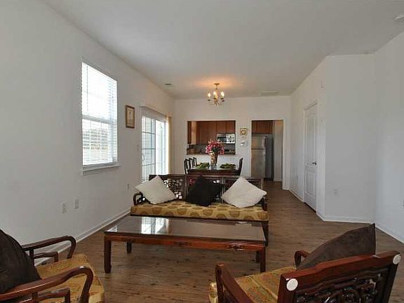 5th image of 1451 Leckford Dr #77