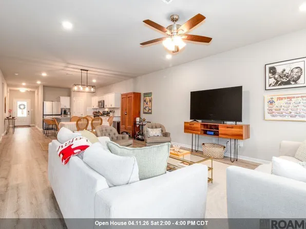 6407 Tiger Pointe Dr, Baton Rouge, LA 70817