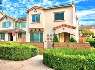 858 Calaveras Way, Corona, CA 92878