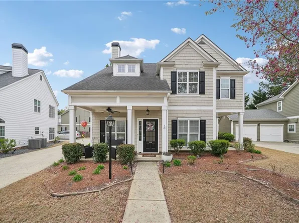 3800 Lake Pass Ln, Suwanee, GA 30024