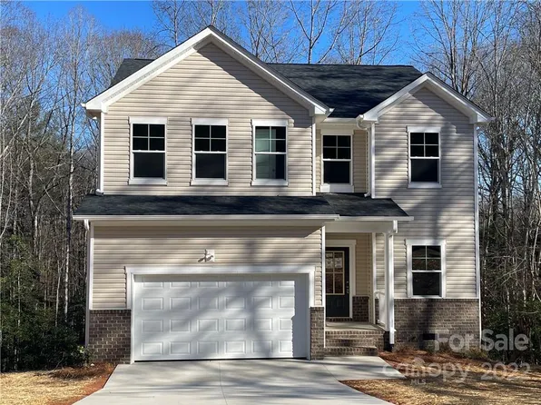 104 Birchwood Dr #9, Morganton, NC 28655