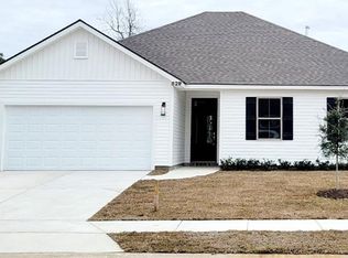 829 Dandelion Dr, Waggaman, LA 70094