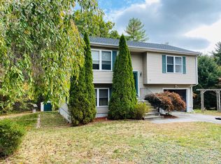 93 Pleasant View Dr, Killingly, CT 06241