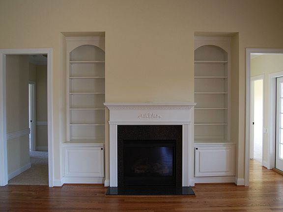 3rd image of 1209 Abby Dr