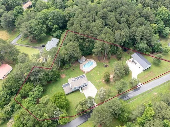 76 Vaughn Rd NE, Cartersville, GA 30121